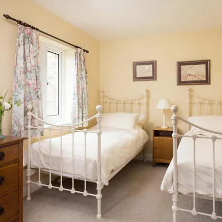 Bramble Cottage, * Skipton